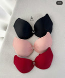 💎 Pack of 4 Luxury Ribbed Push-Up Bras – With Glam Charm 💎